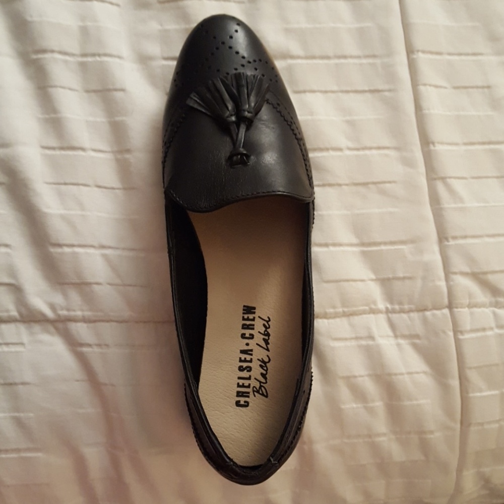 Chelsea Crew black leather Willow loafers